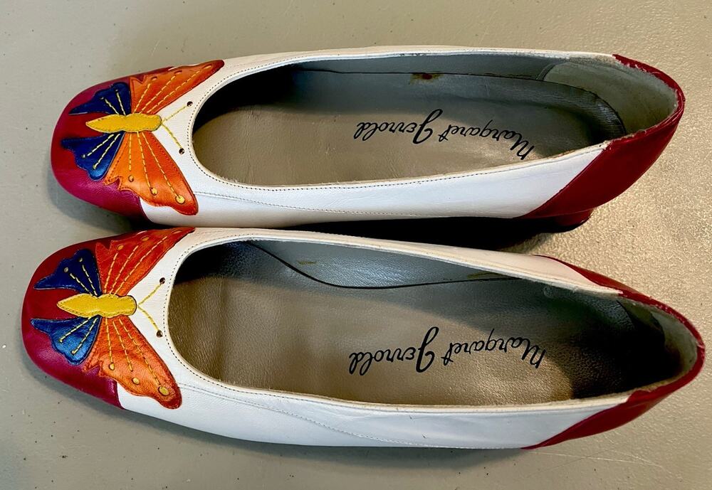Vintage 80s Margaret Jerrold Leather Butterfly Flats Low Block Heel Spain Sz 7M